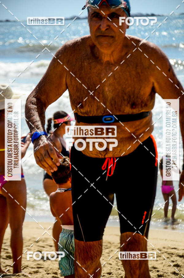 Buy your photos of the eventCircuito Triple Crown de Nata��o -  Etapa Barra Velha -  4k 2k 600m e 200m/Kids on Fotop