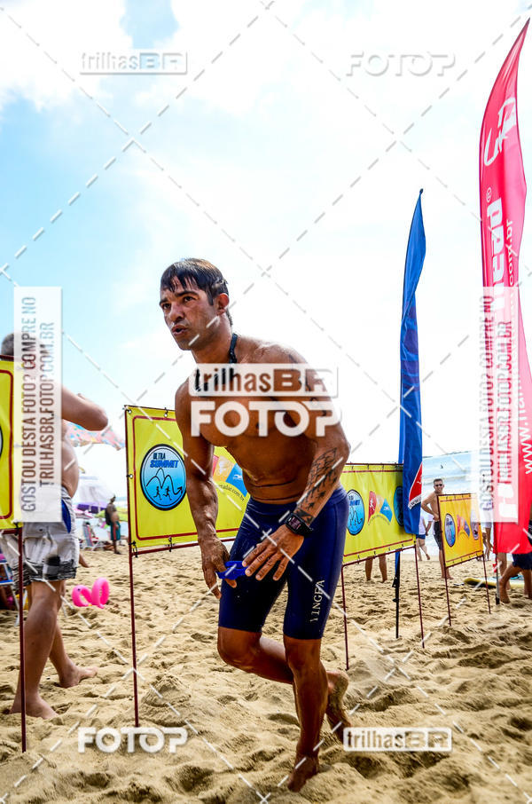 Buy your photos of the eventCircuito Triple Crown de Nata��o -  Etapa Barra Velha -  4k 2k 600m e 200m/Kids on Fotop