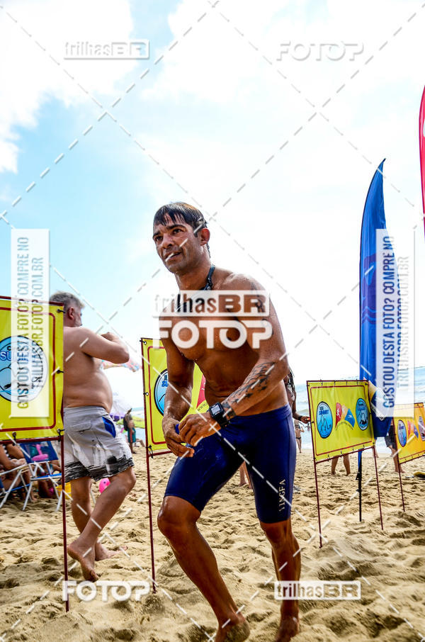 Buy your photos of the eventCircuito Triple Crown de Nata��o -  Etapa Barra Velha -  4k 2k 600m e 200m/Kids on Fotop