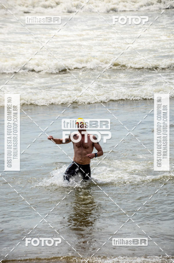 Buy your photos of the eventCircuito Triple Crown de Nata��o -  Etapa Barra Velha -  4k 2k 600m e 200m/Kids on Fotop