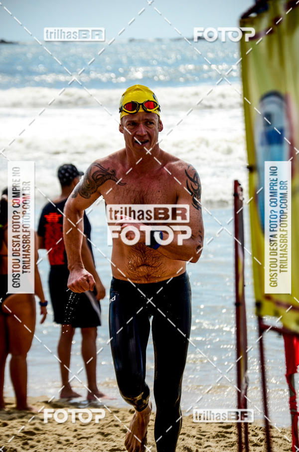 Buy your photos of the eventCircuito Triple Crown de Nata��o -  Etapa Barra Velha -  4k 2k 600m e 200m/Kids on Fotop