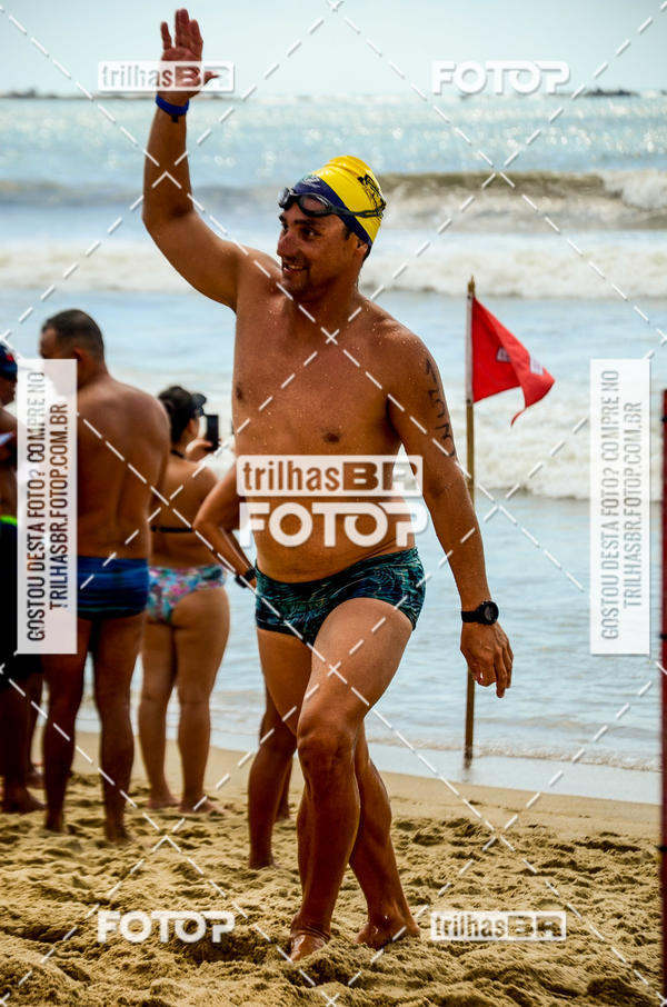 Buy your photos of the eventCircuito Triple Crown de Nata��o -  Etapa Barra Velha -  4k 2k 600m e 200m/Kids on Fotop
