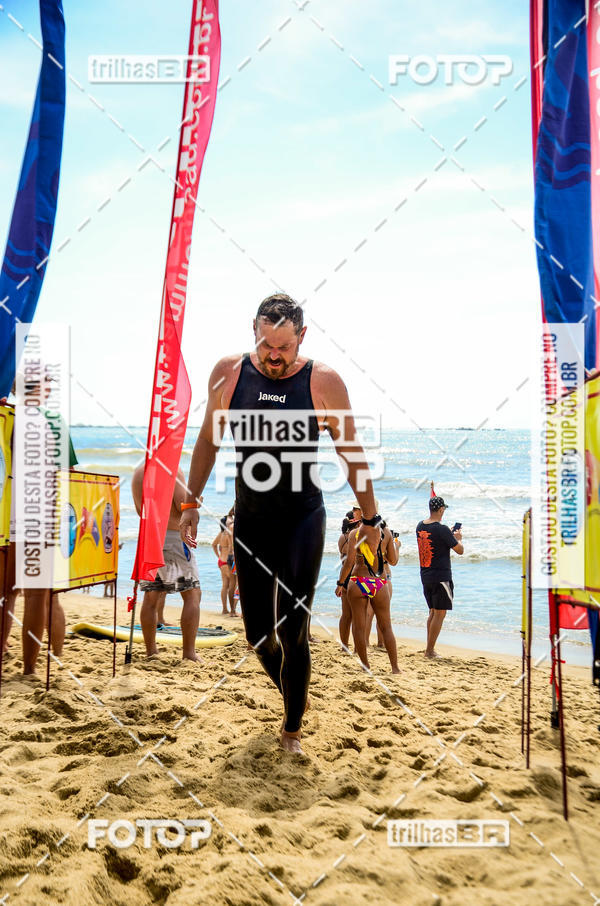 Buy your photos of the eventCircuito Triple Crown de Nata��o -  Etapa Barra Velha -  4k 2k 600m e 200m/Kids on Fotop