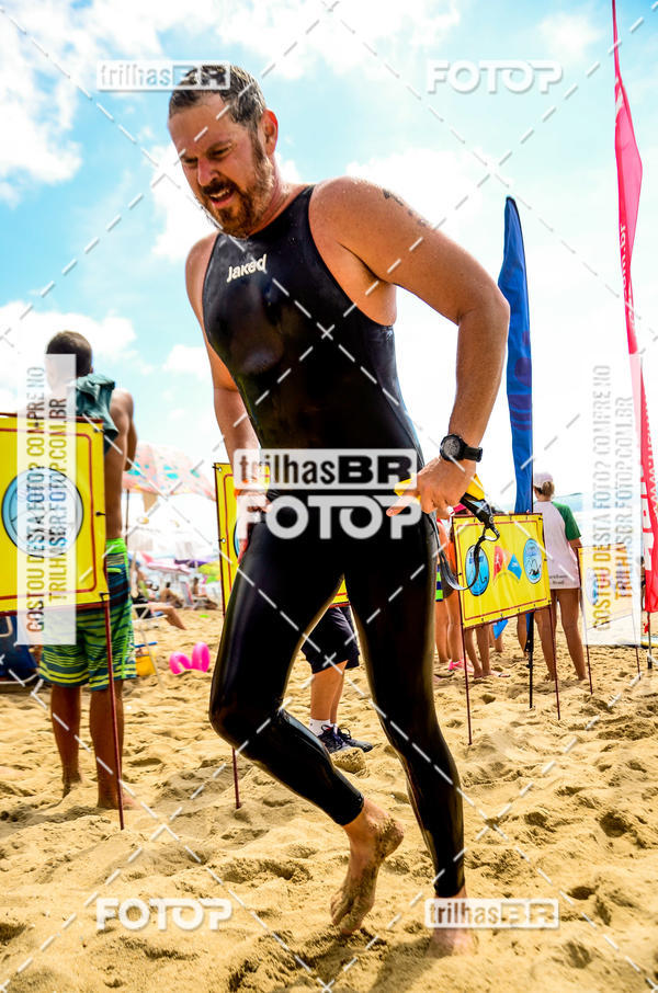 Buy your photos of the eventCircuito Triple Crown de Nata��o -  Etapa Barra Velha -  4k 2k 600m e 200m/Kids on Fotop