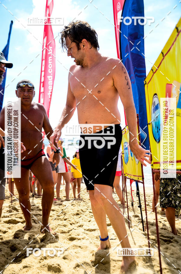 Buy your photos of the eventCircuito Triple Crown de Nata��o -  Etapa Barra Velha -  4k 2k 600m e 200m/Kids on Fotop