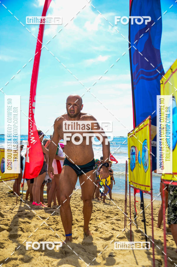 Buy your photos of the eventCircuito Triple Crown de Nata��o -  Etapa Barra Velha -  4k 2k 600m e 200m/Kids on Fotop