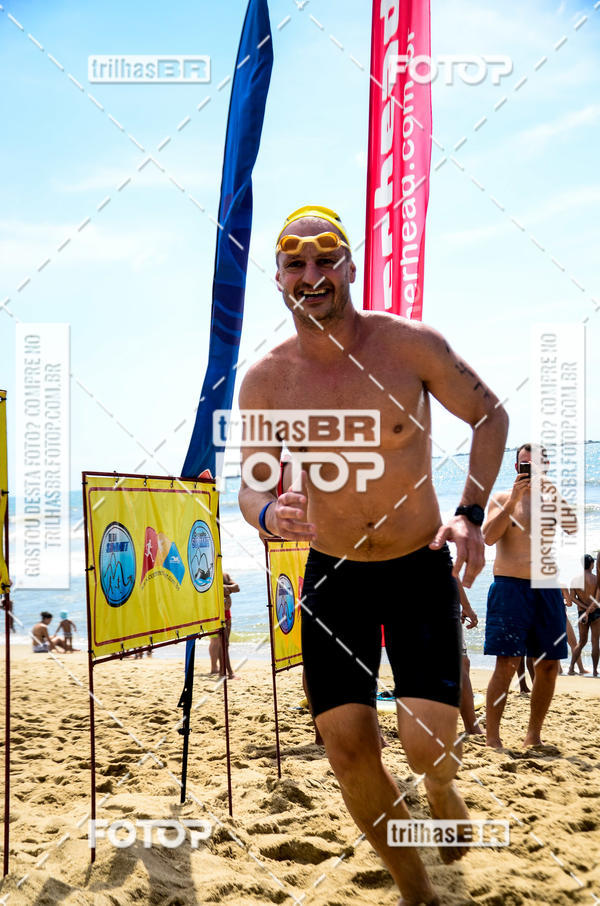 Buy your photos of the eventCircuito Triple Crown de Nata��o -  Etapa Barra Velha -  4k 2k 600m e 200m/Kids on Fotop