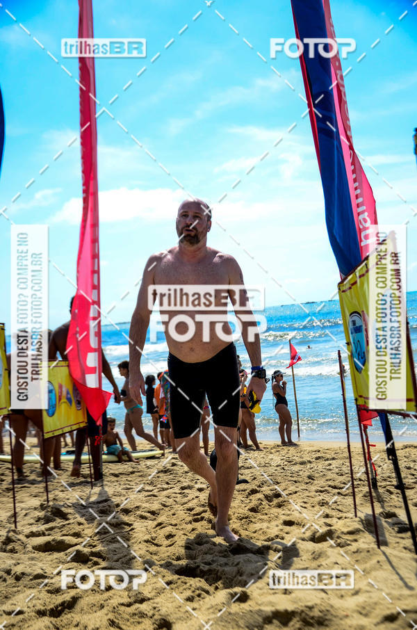 Buy your photos of the eventCircuito Triple Crown de Nata��o -  Etapa Barra Velha -  4k 2k 600m e 200m/Kids on Fotop