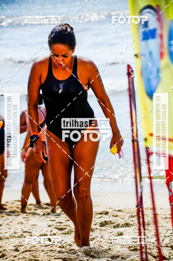 Buy your photos of the eventCircuito Triple Crown de Nata��o -  Etapa Barra Velha -  4k 2k 600m e 200m/Kids on Fotop