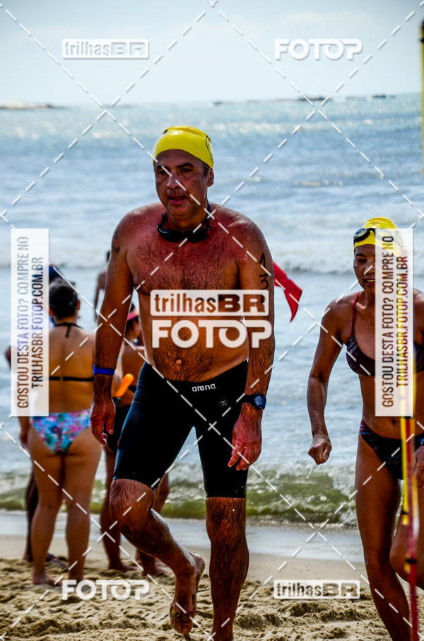 Buy your photos of the eventCircuito Triple Crown de Nata��o -  Etapa Barra Velha -  4k 2k 600m e 200m/Kids on Fotop