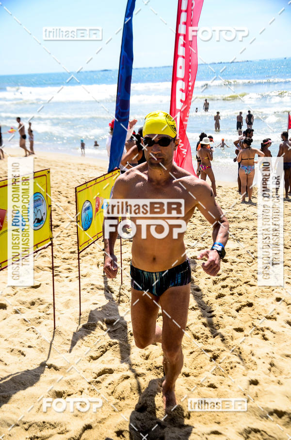Buy your photos of the eventCircuito Triple Crown de Nata��o -  Etapa Barra Velha -  4k 2k 600m e 200m/Kids on Fotop