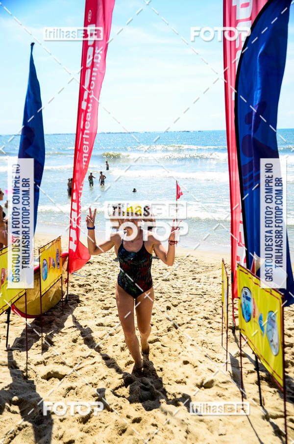 Buy your photos of the eventCircuito Triple Crown de Nata��o -  Etapa Barra Velha -  4k 2k 600m e 200m/Kids on Fotop