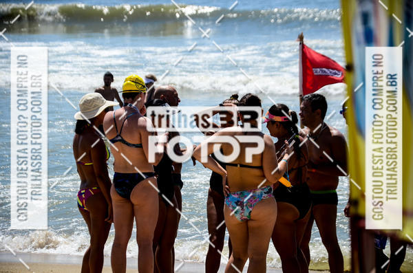 Buy your photos of the eventCircuito Triple Crown de Nata��o -  Etapa Barra Velha -  4k 2k 600m e 200m/Kids on Fotop