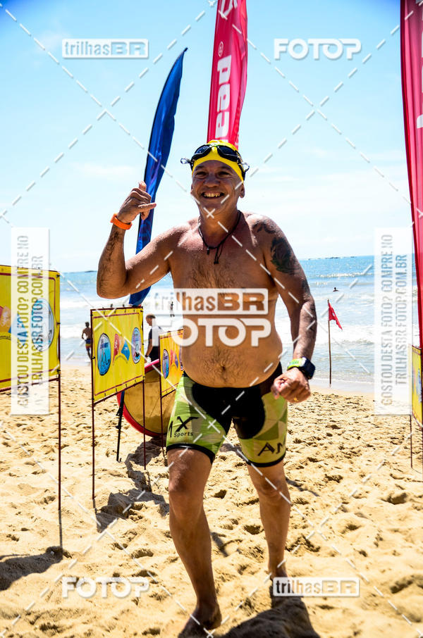 Buy your photos of the eventCircuito Triple Crown de Nata��o -  Etapa Barra Velha -  4k 2k 600m e 200m/Kids on Fotop