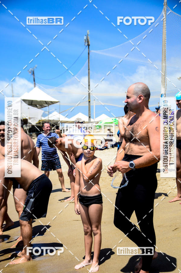 Buy your photos of the eventCircuito Triple Crown de Nata��o -  Etapa Barra Velha -  4k 2k 600m e 200m/Kids on Fotop