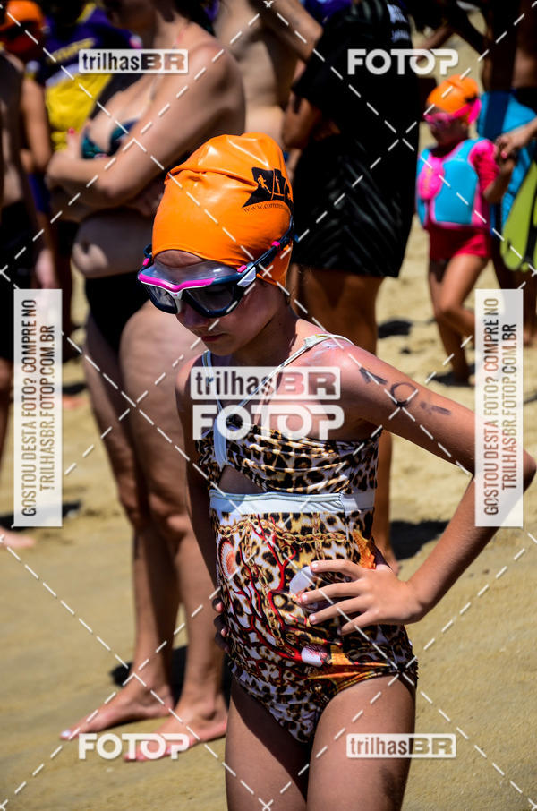 Buy your photos of the eventCircuito Triple Crown de Nata��o -  Etapa Barra Velha -  4k 2k 600m e 200m/Kids on Fotop