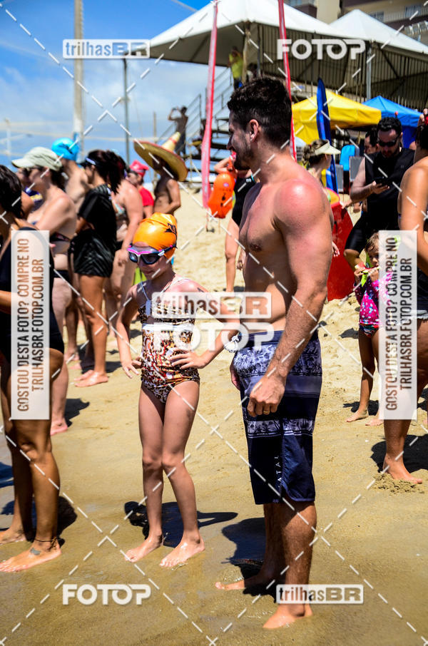 Buy your photos of the eventCircuito Triple Crown de Nata��o -  Etapa Barra Velha -  4k 2k 600m e 200m/Kids on Fotop