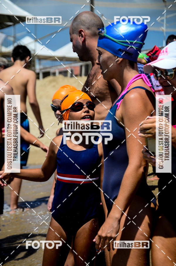 Buy your photos of the eventCircuito Triple Crown de Nata��o -  Etapa Barra Velha -  4k 2k 600m e 200m/Kids on Fotop