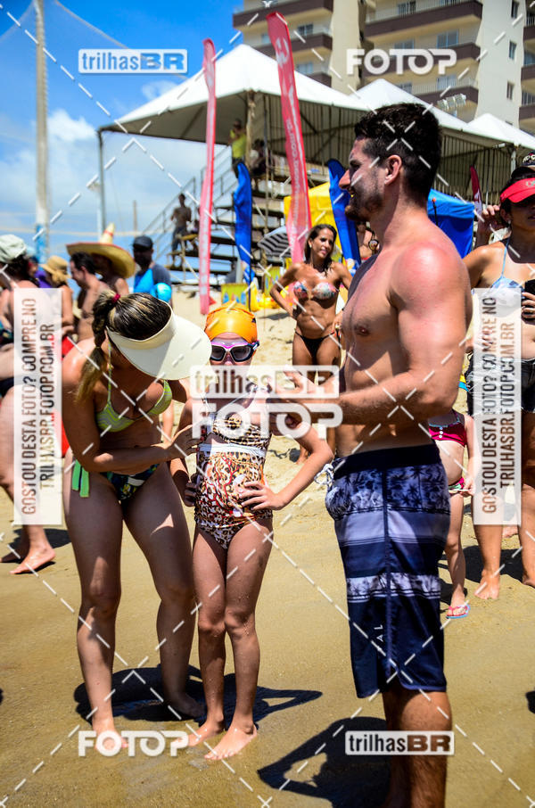 Buy your photos of the eventCircuito Triple Crown de Nata��o -  Etapa Barra Velha -  4k 2k 600m e 200m/Kids on Fotop