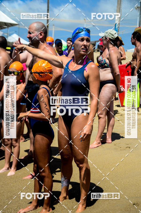 Buy your photos of the eventCircuito Triple Crown de Nata��o -  Etapa Barra Velha -  4k 2k 600m e 200m/Kids on Fotop