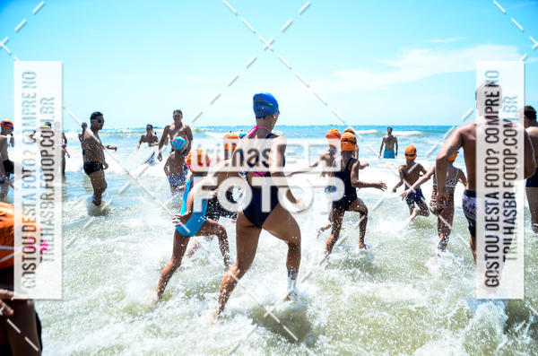 Buy your photos of the eventCircuito Triple Crown de Nata��o -  Etapa Barra Velha -  4k 2k 600m e 200m/Kids on Fotop