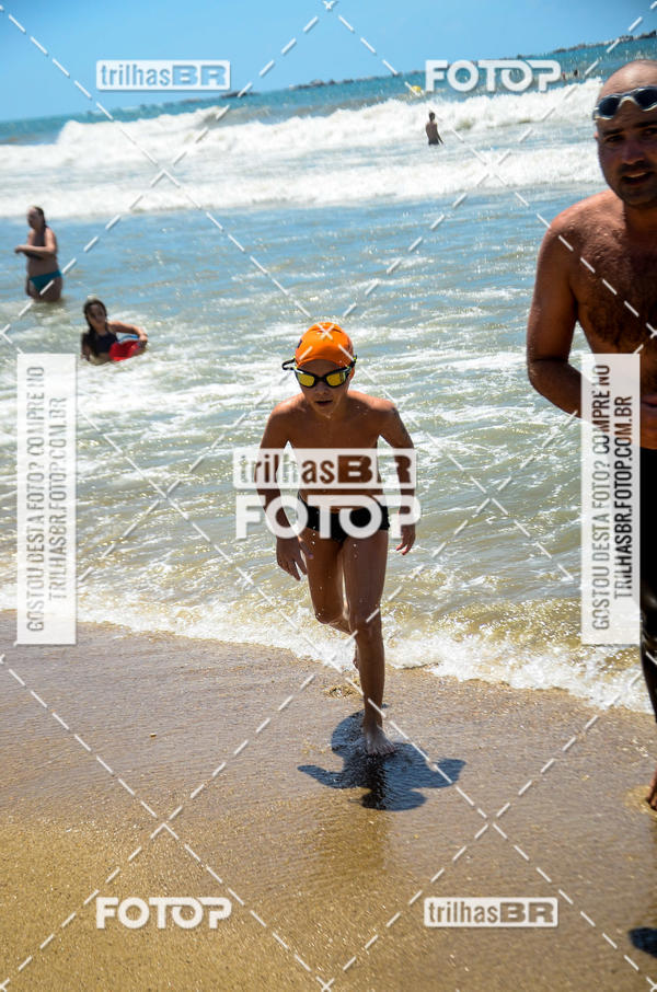 Buy your photos of the eventCircuito Triple Crown de Nata��o -  Etapa Barra Velha -  4k 2k 600m e 200m/Kids on Fotop