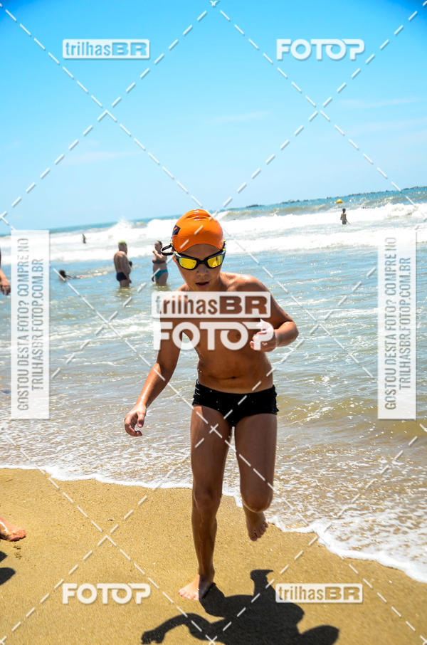 Buy your photos of the eventCircuito Triple Crown de Nata��o -  Etapa Barra Velha -  4k 2k 600m e 200m/Kids on Fotop