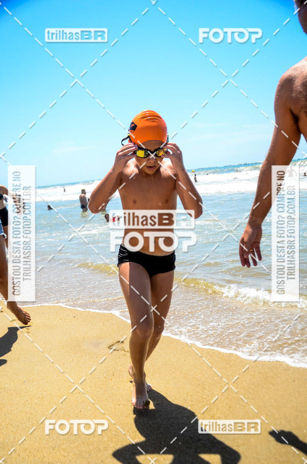 Buy your photos of the eventCircuito Triple Crown de Nata��o -  Etapa Barra Velha -  4k 2k 600m e 200m/Kids on Fotop