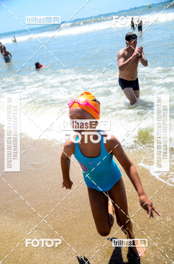 Buy your photos of the eventCircuito Triple Crown de Nata��o -  Etapa Barra Velha -  4k 2k 600m e 200m/Kids on Fotop