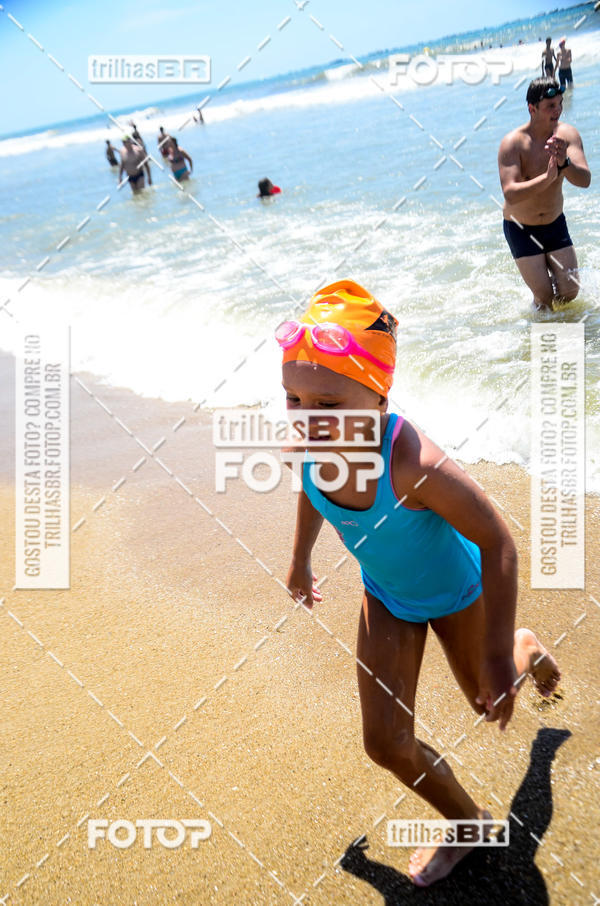 Buy your photos of the eventCircuito Triple Crown de Nata��o -  Etapa Barra Velha -  4k 2k 600m e 200m/Kids on Fotop