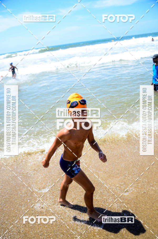 Buy your photos of the eventCircuito Triple Crown de Nata��o -  Etapa Barra Velha -  4k 2k 600m e 200m/Kids on Fotop