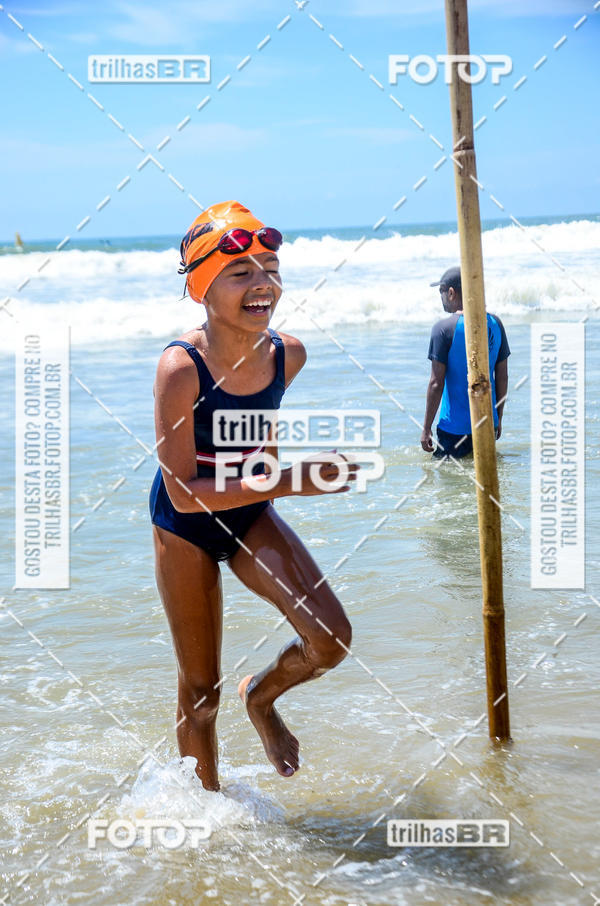 Buy your photos of the eventCircuito Triple Crown de Nata��o -  Etapa Barra Velha -  4k 2k 600m e 200m/Kids on Fotop