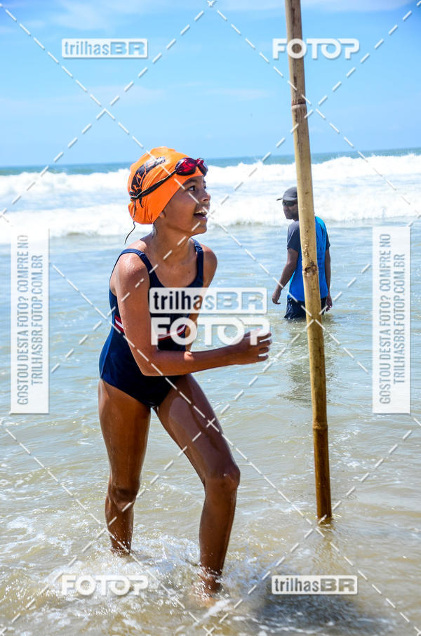 Buy your photos of the eventCircuito Triple Crown de Nata��o -  Etapa Barra Velha -  4k 2k 600m e 200m/Kids on Fotop