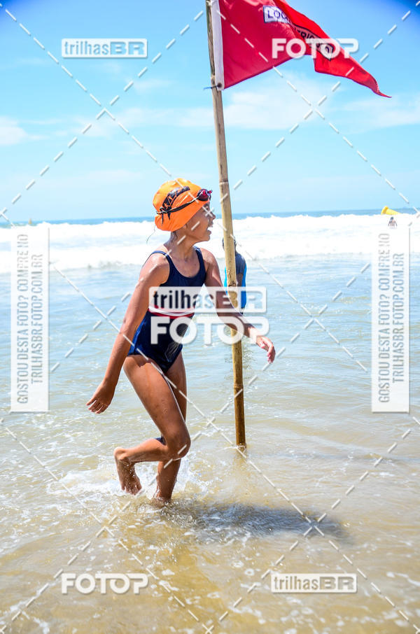 Buy your photos of the eventCircuito Triple Crown de Nata��o -  Etapa Barra Velha -  4k 2k 600m e 200m/Kids on Fotop