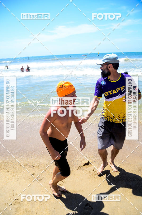 Buy your photos of the eventCircuito Triple Crown de Nata��o -  Etapa Barra Velha -  4k 2k 600m e 200m/Kids on Fotop