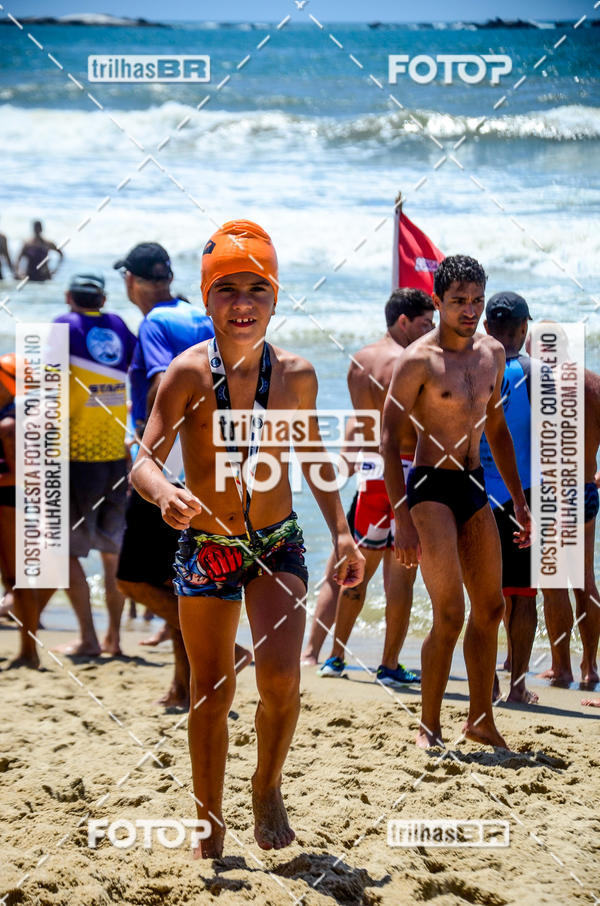 Buy your photos of the eventCircuito Triple Crown de Nata��o -  Etapa Barra Velha -  4k 2k 600m e 200m/Kids on Fotop