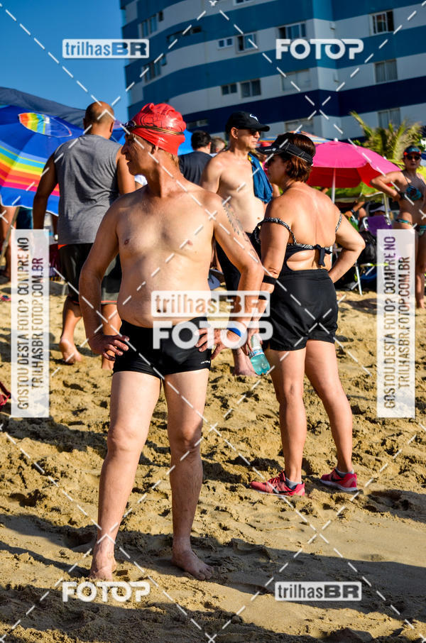 Buy your photos of the eventCircuito Triple Crown de Nata��o -  Etapa Barra Velha -  4k 2k 600m e 200m/Kids on Fotop