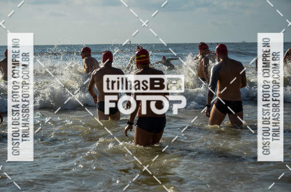 Buy your photos of the eventCircuito Triple Crown de Nata��o -  Etapa Barra Velha -  4k 2k 600m e 200m/Kids on Fotop