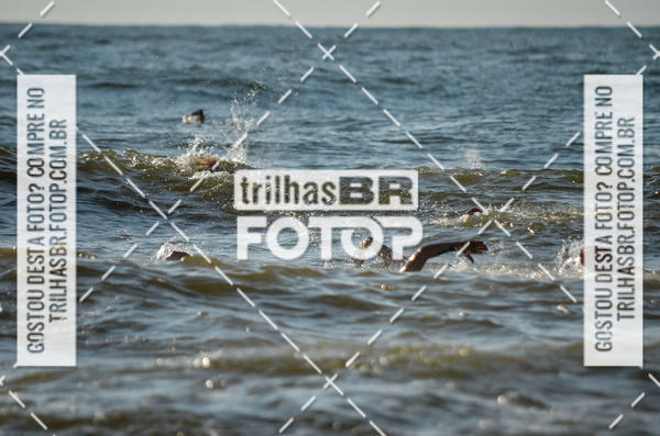 Buy your photos of the eventCircuito Triple Crown de Nata��o -  Etapa Barra Velha -  4k 2k 600m e 200m/Kids on Fotop