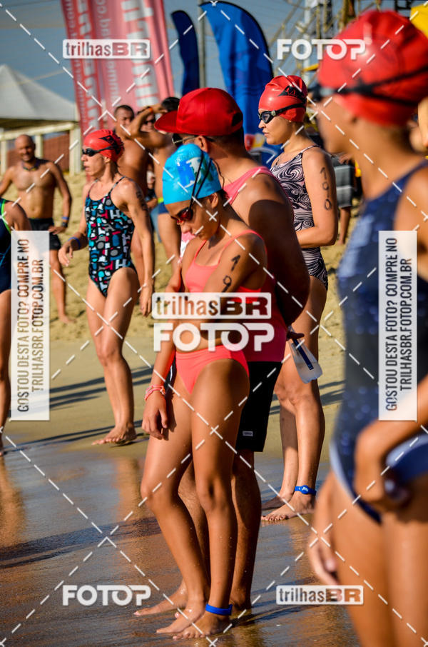 Buy your photos of the eventCircuito Triple Crown de Nata��o -  Etapa Barra Velha -  4k 2k 600m e 200m/Kids on Fotop