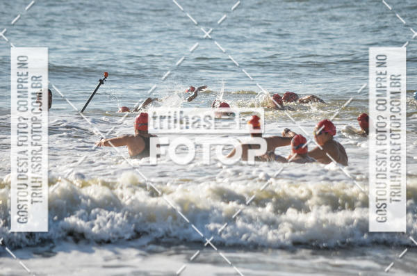 Buy your photos of the eventCircuito Triple Crown de Nata��o -  Etapa Barra Velha -  4k 2k 600m e 200m/Kids on Fotop