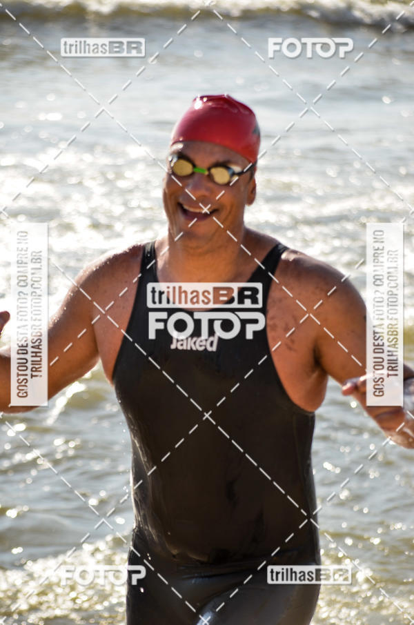 Buy your photos of the eventCircuito Triple Crown de Nata��o -  Etapa Barra Velha -  4k 2k 600m e 200m/Kids on Fotop