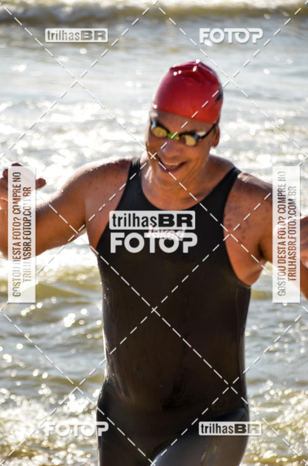 Buy your photos of the eventCircuito Triple Crown de Nata��o -  Etapa Barra Velha -  4k 2k 600m e 200m/Kids on Fotop