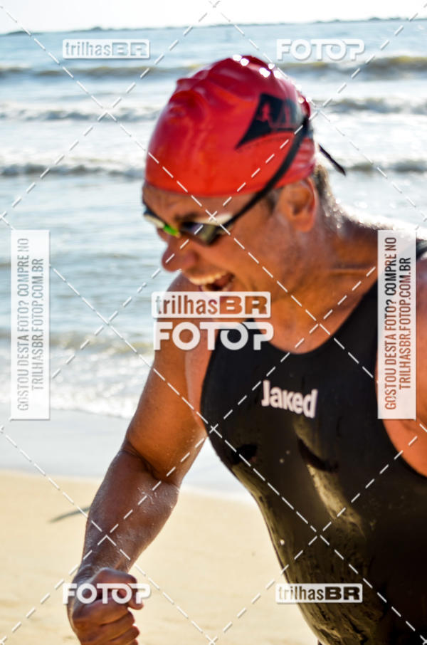 Buy your photos of the eventCircuito Triple Crown de Nata��o -  Etapa Barra Velha -  4k 2k 600m e 200m/Kids on Fotop