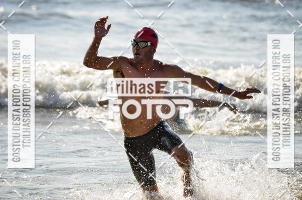 Buy your photos of the eventCircuito Triple Crown de Nata��o -  Etapa Barra Velha -  4k 2k 600m e 200m/Kids on Fotop