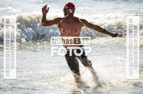 Buy your photos of the eventCircuito Triple Crown de Nata��o -  Etapa Barra Velha -  4k 2k 600m e 200m/Kids on Fotop