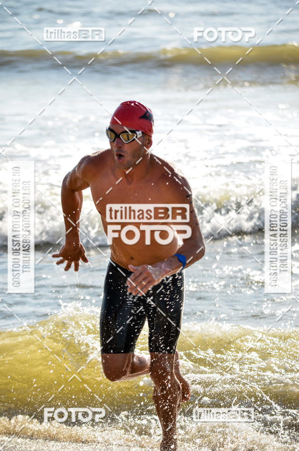 Buy your photos of the eventCircuito Triple Crown de Nata��o -  Etapa Barra Velha -  4k 2k 600m e 200m/Kids on Fotop