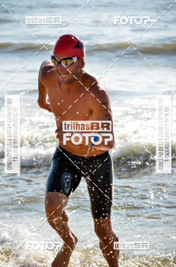 Buy your photos of the eventCircuito Triple Crown de Nata��o -  Etapa Barra Velha -  4k 2k 600m e 200m/Kids on Fotop