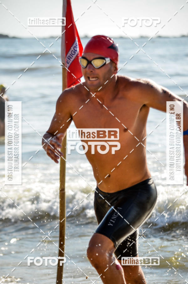 Buy your photos of the eventCircuito Triple Crown de Nata��o -  Etapa Barra Velha -  4k 2k 600m e 200m/Kids on Fotop