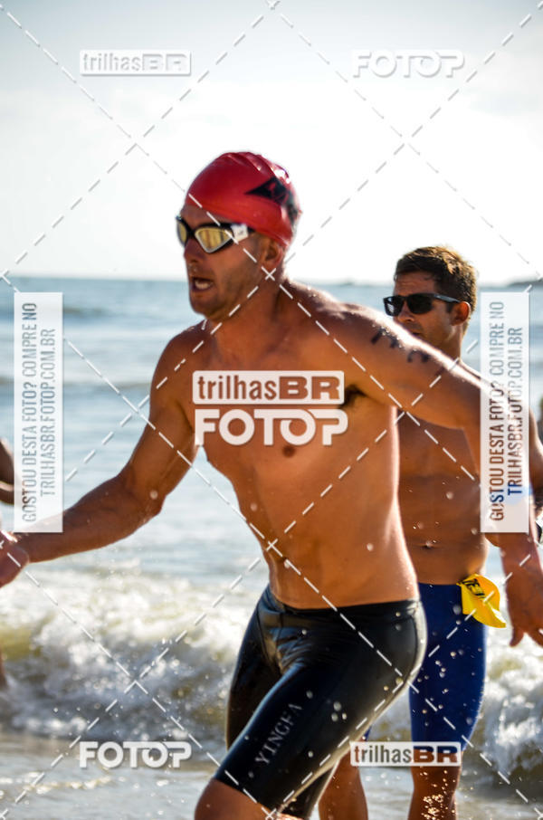 Buy your photos of the eventCircuito Triple Crown de Nata��o -  Etapa Barra Velha -  4k 2k 600m e 200m/Kids on Fotop